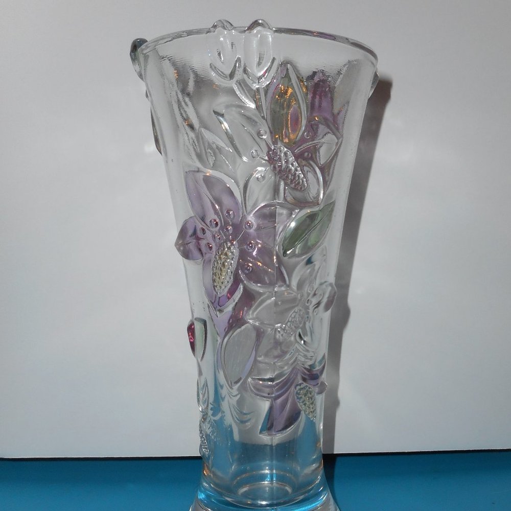 Mikasa Frosted Pink Flower Vase